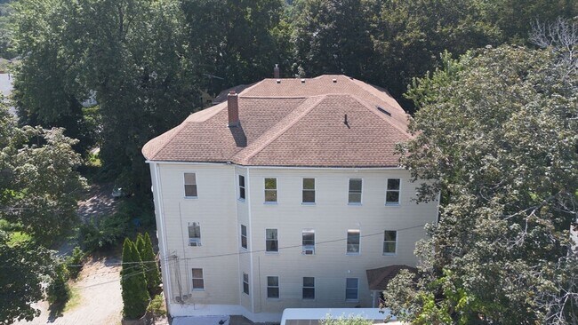 Building Photo - 6 Vernon St Pl