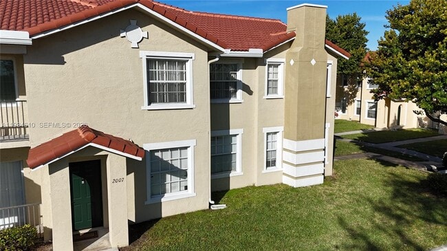 Building Photo - 2007 Belmont Ln