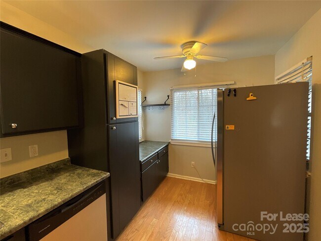 Building Photo - 7624 Zermatt Ln