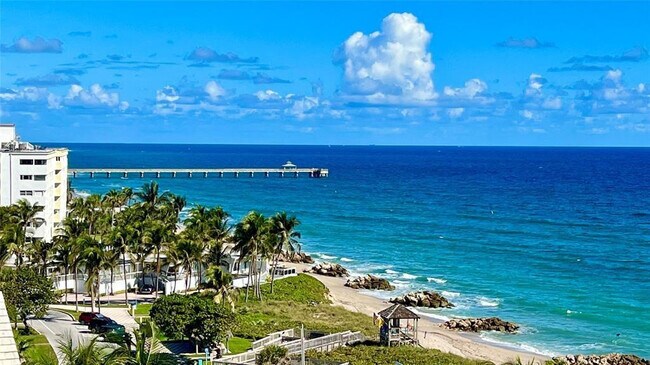 Building Photo - 800 SE 20th Ave