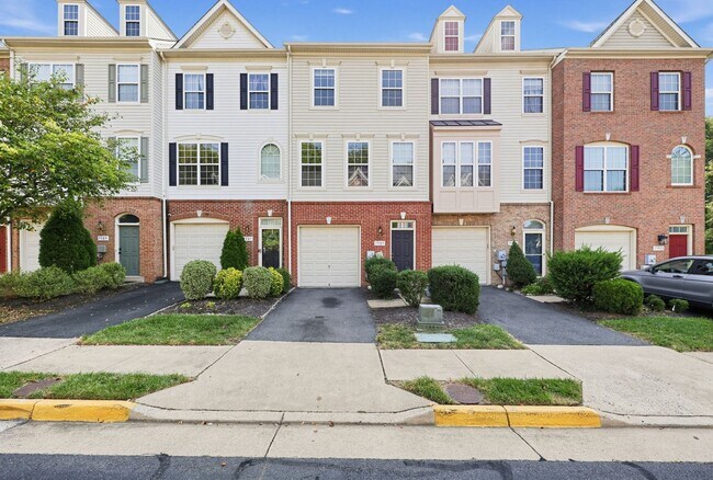 Building Photo - 7589 Great Swan Ct