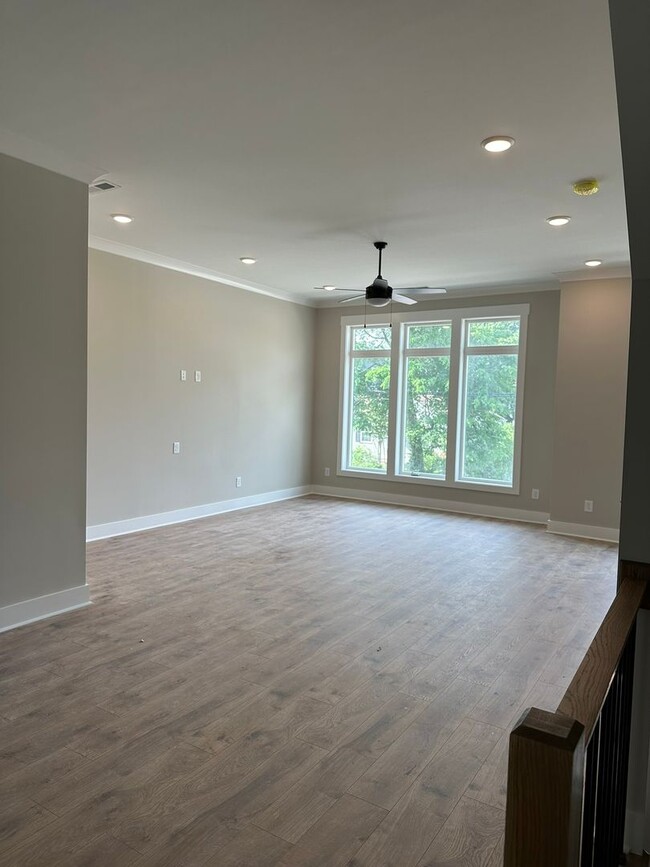 Building Photo - **COMING SOON**601 Southgate Ave, Nashvill...