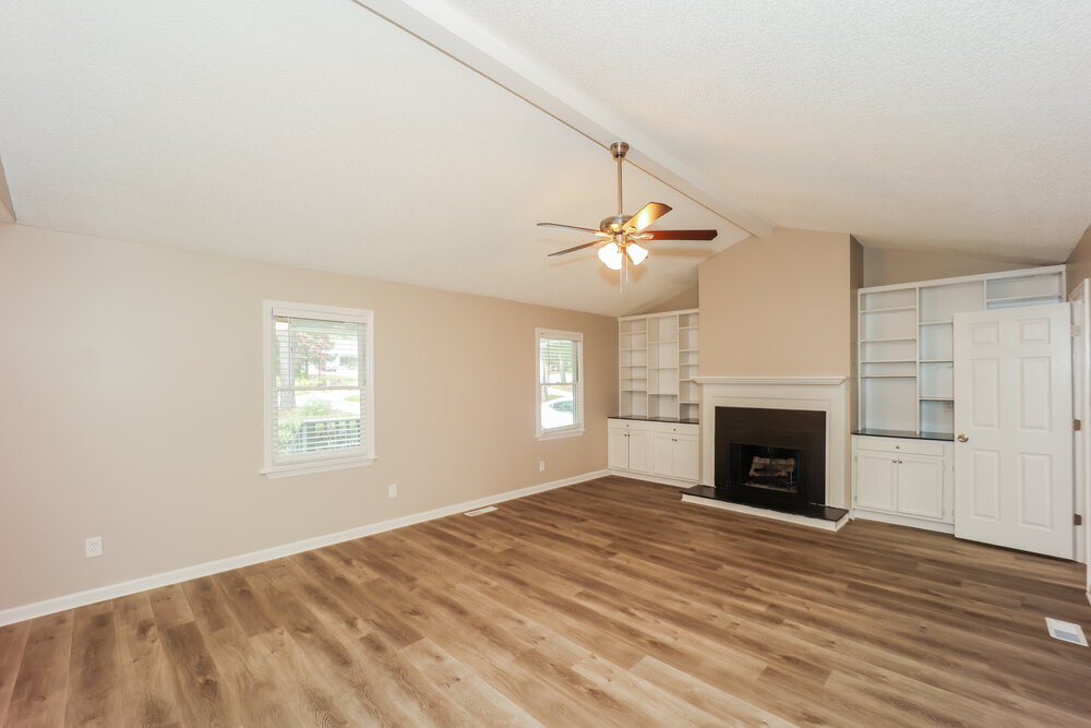 Building Photo - 1604 Carriage Hills Dr