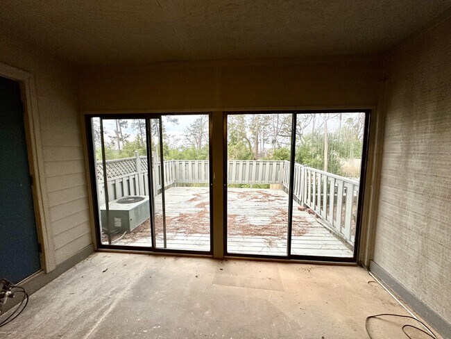 Building Photo - 29 Pheasant Ct