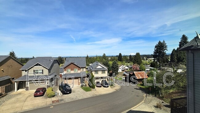 Building Photo - 1405 NE 71st Dr