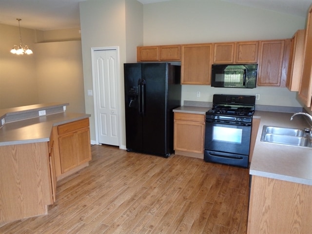 Building Photo - 2606 Silvermoss Dr
