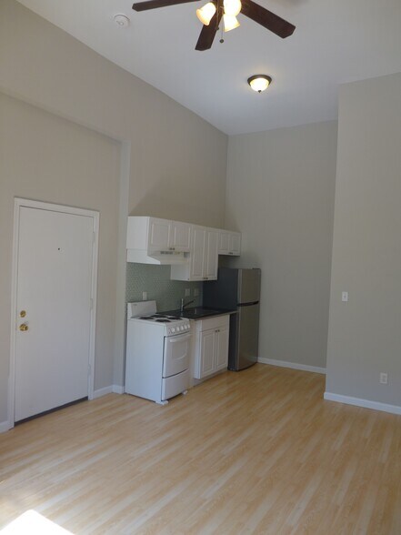 Building Photo - 1705 N Calvert St