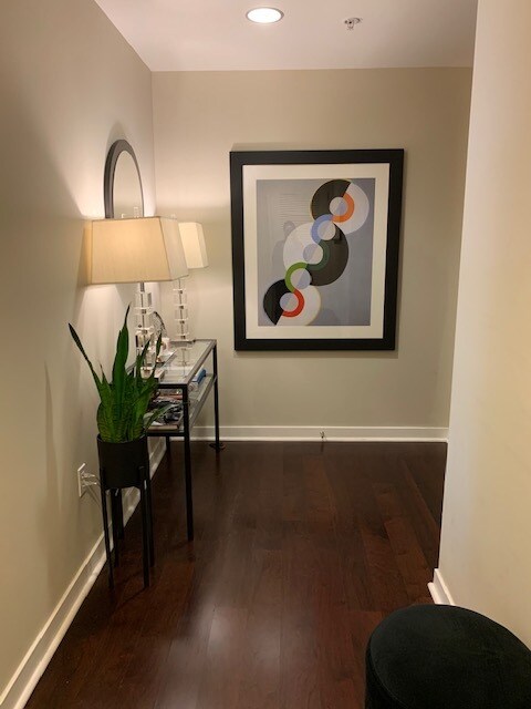 Building Photo - 55 Page St