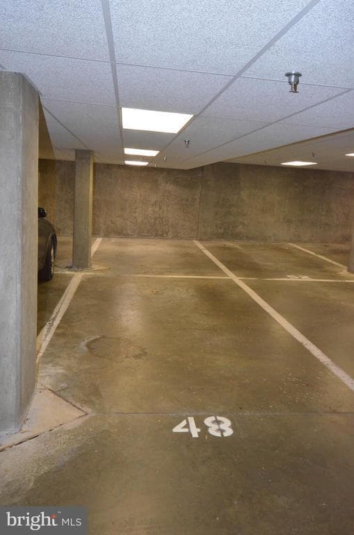 Building Photo - 4950 Brenman Park Dr