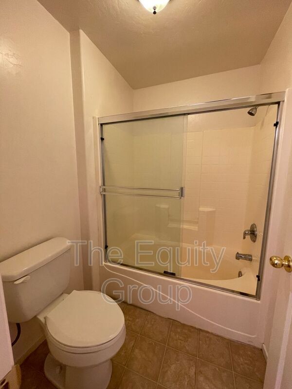 Building Photo - 2844 W Payson Ct