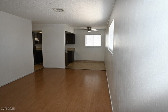 Building Photo - 2301 Stewart Ave