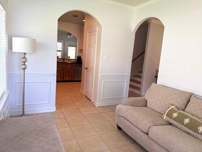 Building Photo - 13314 Hilton Head Dr