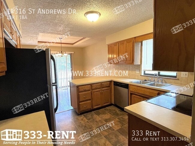 Building Photo - 14316 St Andrews Dr