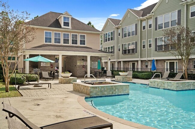 Building Photo - 3001 Murworth Dr