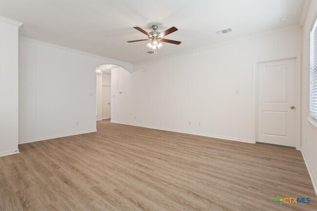 Building Photo - 8615 Chena Rdg Dr