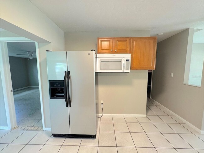 Building Photo - 3883 Hawkeye Cir