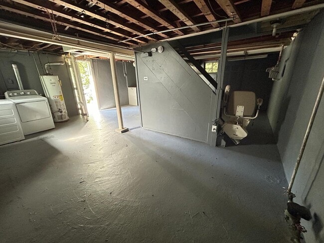 Building Photo - 3543 Sedler St