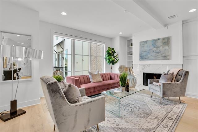 Building Photo - 4116 University Blvd