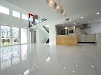 Building Photo - 4648 NW 97th Pl