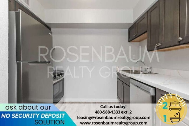 Primary Photo - 1050 W University Dr