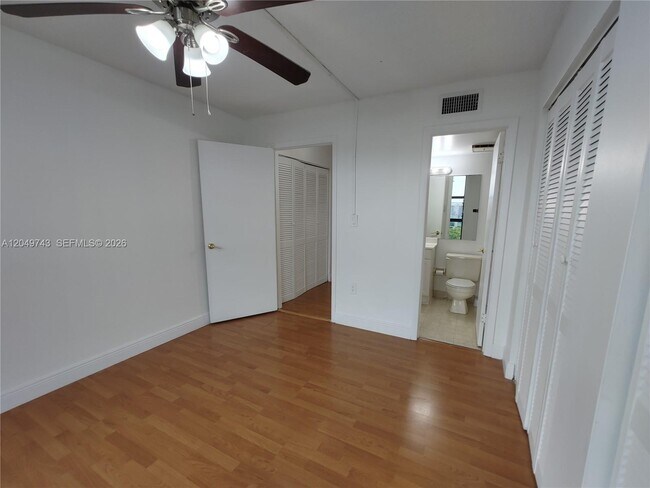 Building Photo - 11800 SW 18th St