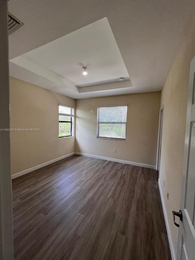 Building Photo - 8852 W 35th Way