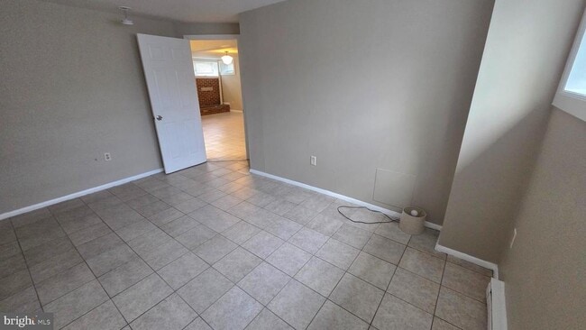 Building Photo - 4400 4th St