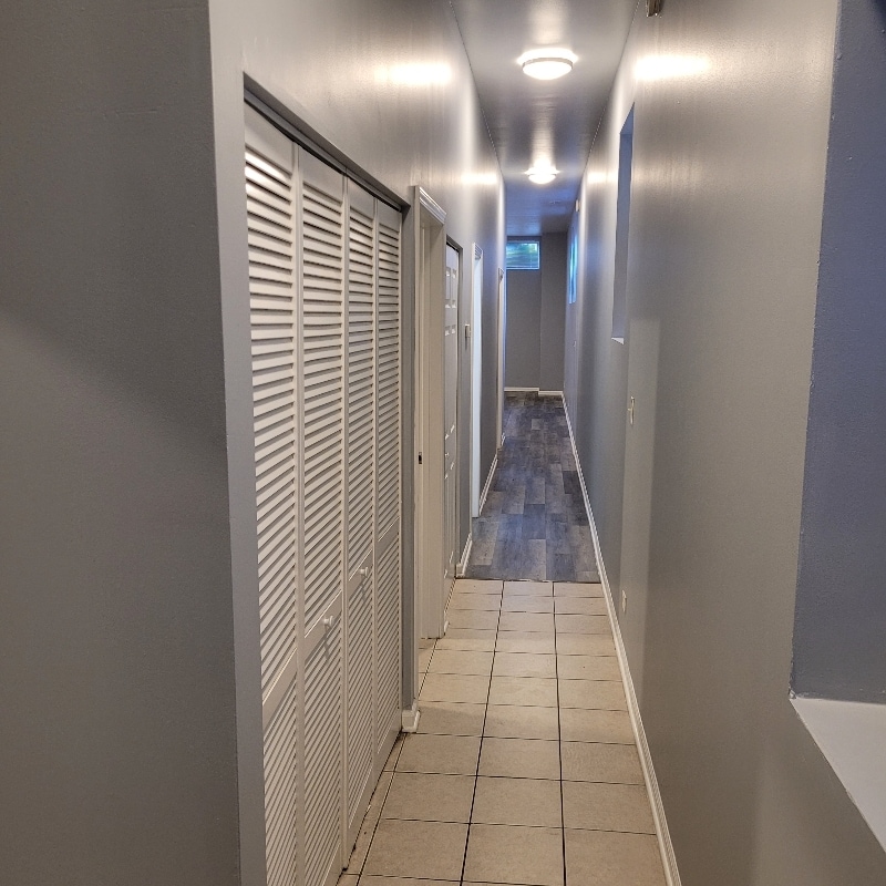 Building Photo - 11611 S Vincennes Ave