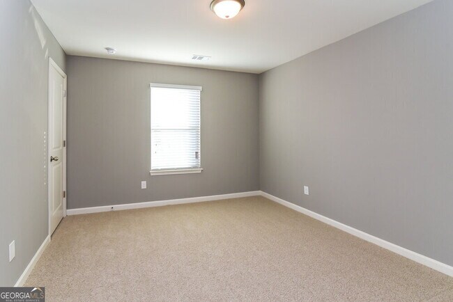Building Photo - 910 Prather Ct SW