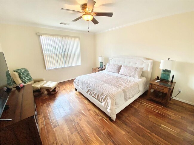 Building Photo - 17518 Stamford Oaks Dr