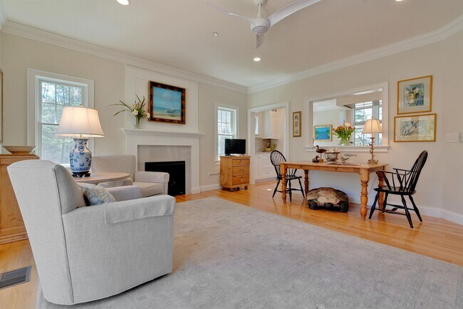 Building Photo - 100 Shepard's Cove Rd