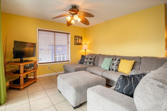 Building Photo - OFF-SEASON MONTHLY RENTAL - ESCAPE THE WIN...