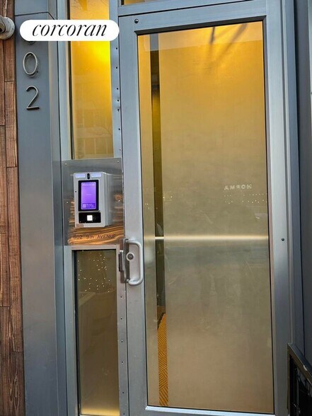 Building Photo - 802 Ninth Avenue 4B