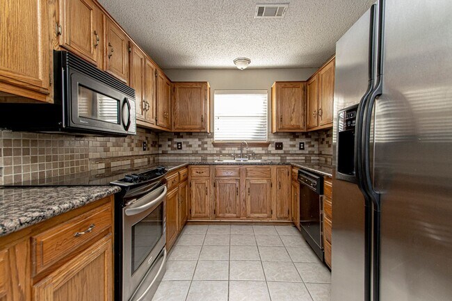 Building Photo - 1525 Northwick Ct