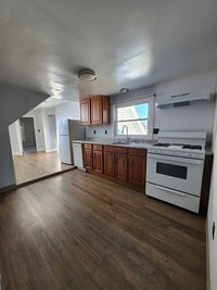 Building Photo - 20-22 S Main St