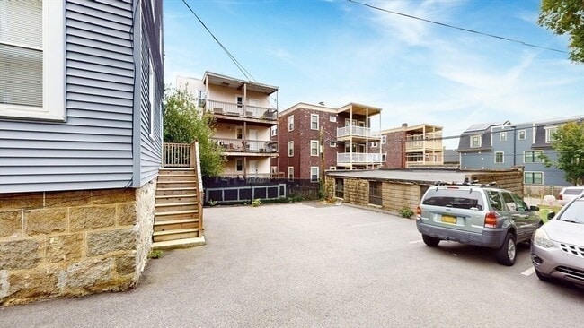 Building Photo - 6 Ashmont Ct