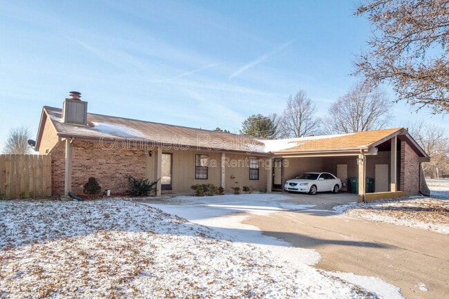 Building Photo - 2202 Richland Prairie Blvd