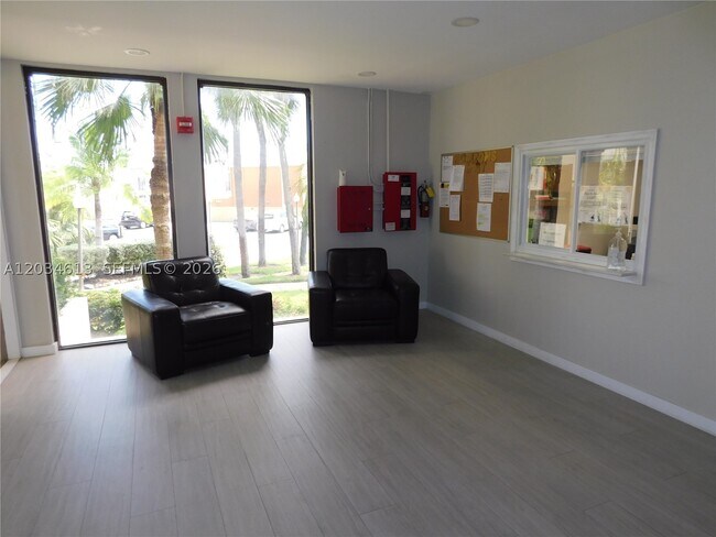 Building Photo - 8025 SW 107th Ave