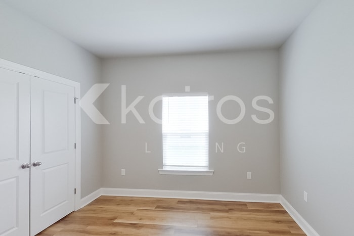 Building Photo - 13730 Willowmore Dr