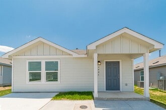 Building Photo - 6406 Reuben Kemper