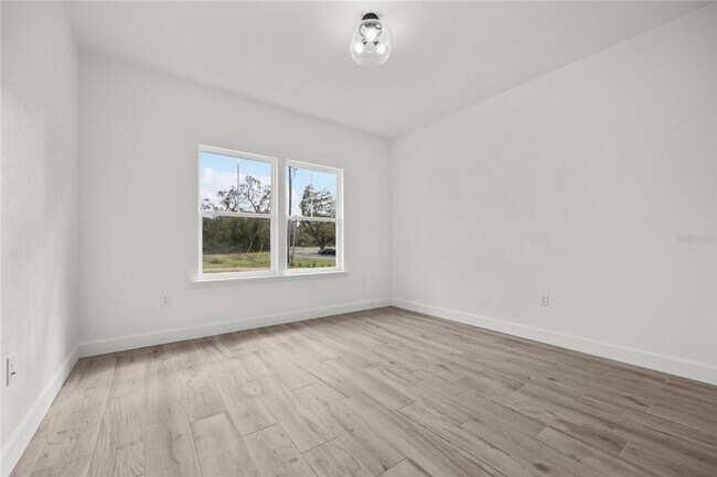 Building Photo - New Construction 3/2 in Bronson