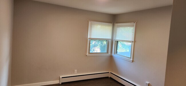 Building Photo - 1014 W Eula Ct