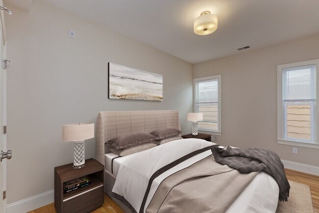 Building Photo - 358 Meridian St