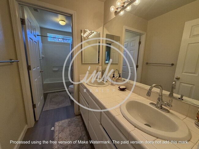 Building Photo - Beautiful 4 Bedroom Home in Carson City