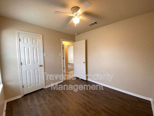 Building Photo - 1709 Novella Ct