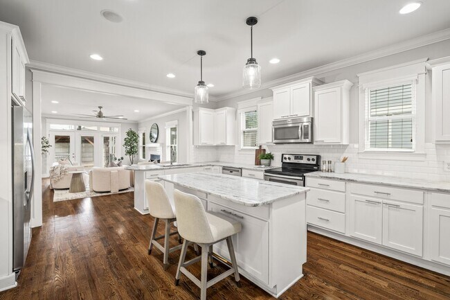 Building Photo - Beautiful 3-bedroom home in The Nations!