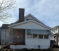 Building Photo - Newly Renovated 3 Bedroom, 2 Bath! Ready for Move-In!!!!