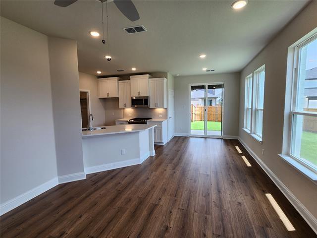 Building Photo - 10820 Tall Timbers Trl