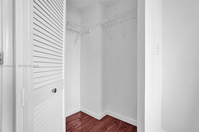 Building Photo - 18800 NE 29th Ave