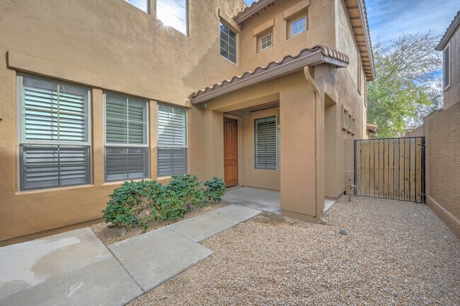 Building Photo - 8503 W Coyote Dr